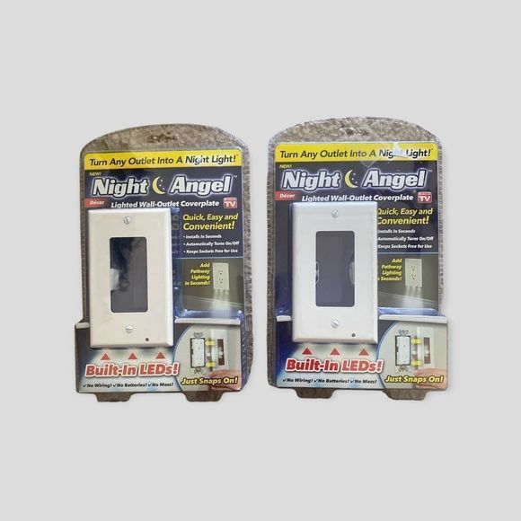 Night Angel Lighted Wall-Outlet Coverplate Set Of 2. White - Picture 1 of 2